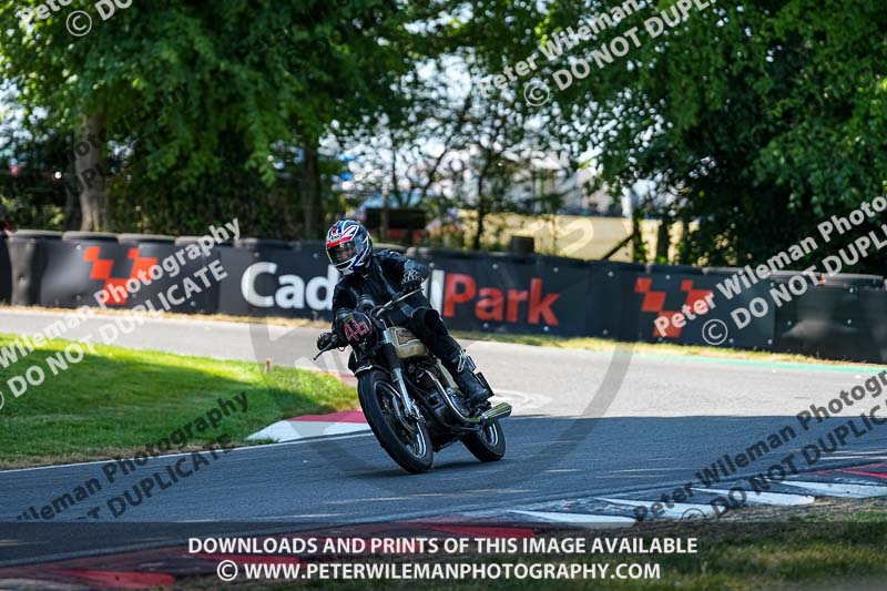 cadwell park;cadwell park photographs;cadwell trackday photographs;enduro digital images;event digital images;eventdigitalimages;peter wileman photography;racing digital images;trackday digital images;trackday photos